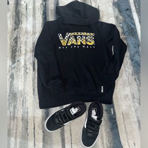 Vans set sweater and sneakers youth size M and 3